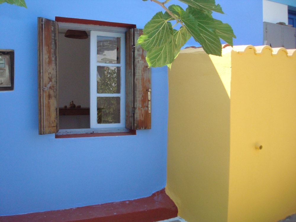 Asteri Apartments