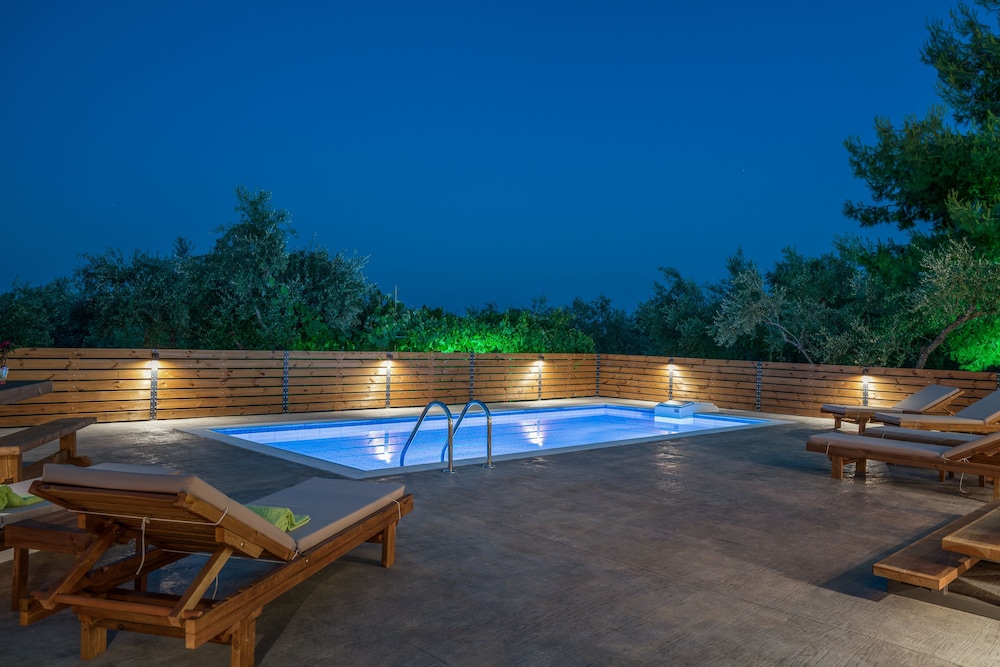 Natura Verde Villas
