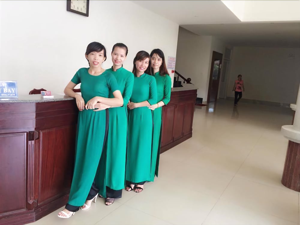 Nha Khach Con Dao