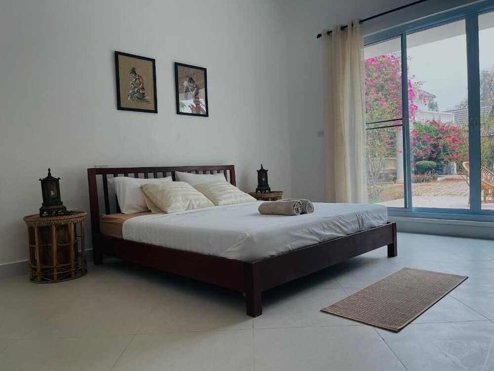 Salithyna villa view 2