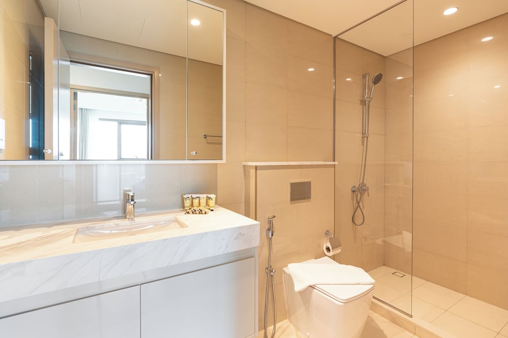 PVH - Elevated 1BR - Burj Royale