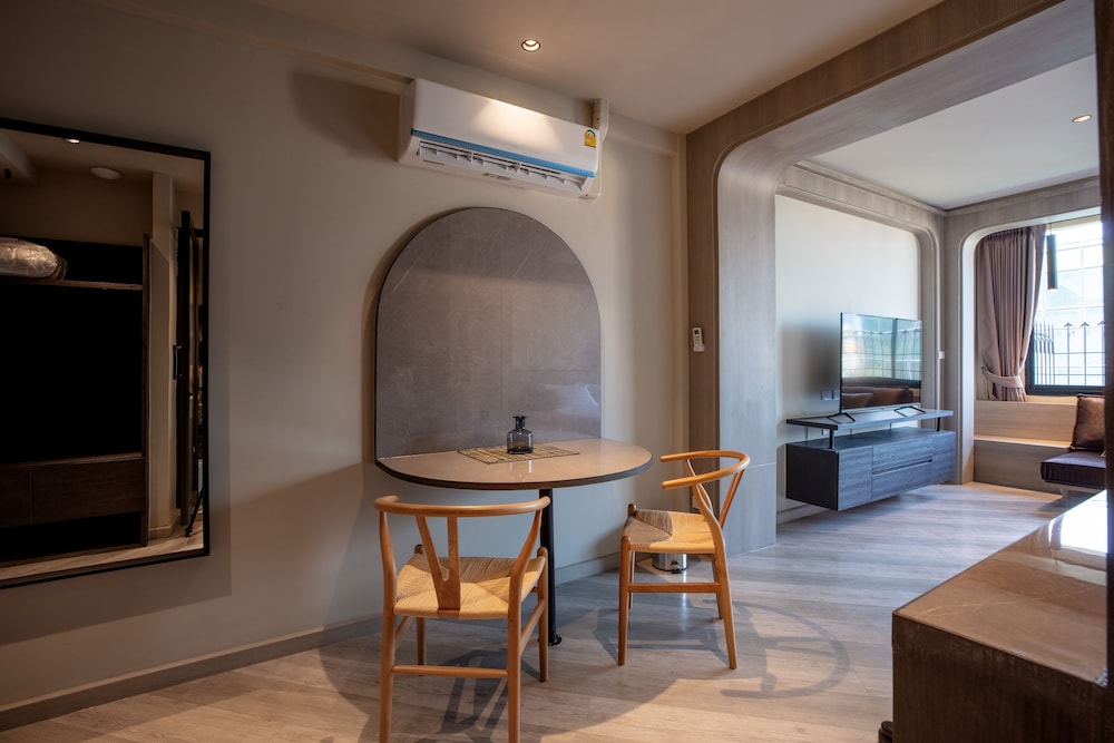 The Spades Private Residence