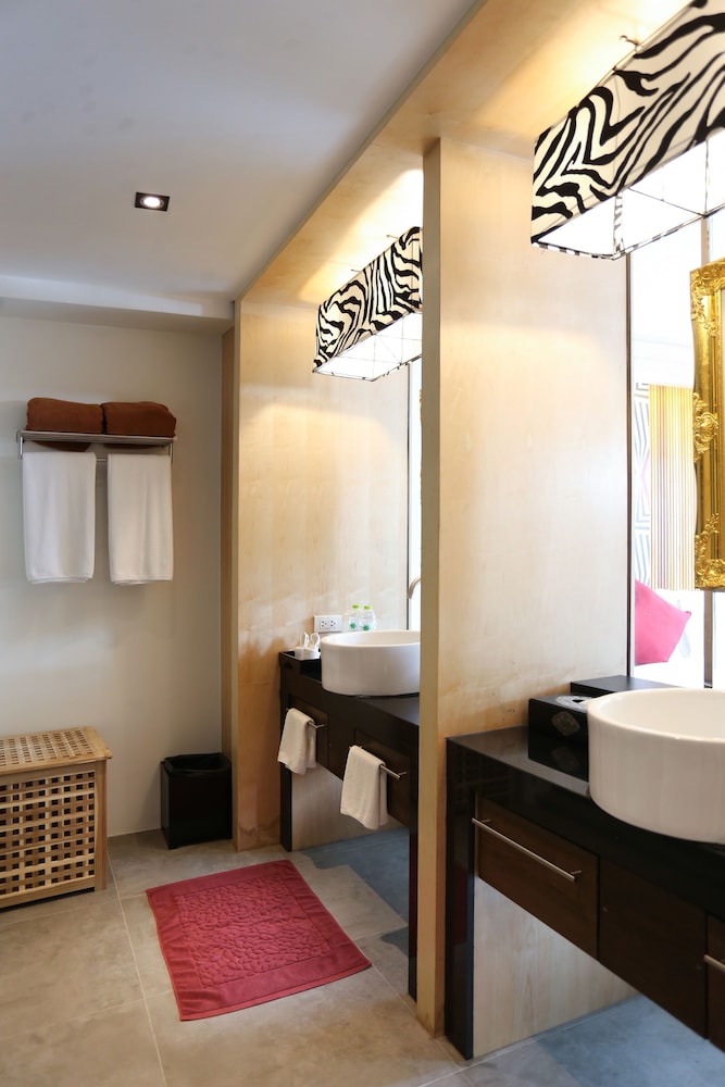 Pavilion Samui Pool Residence