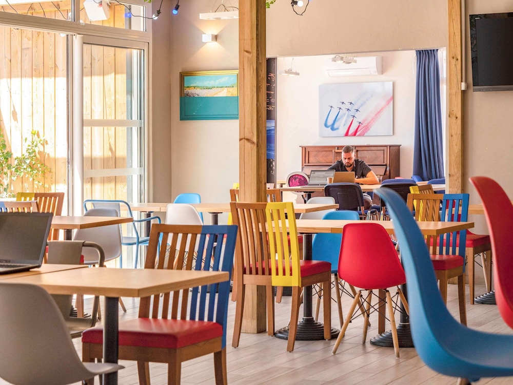 Vitrolles Vacations - Greet Hotel Marseille Provence Aeroport - Property Image 4