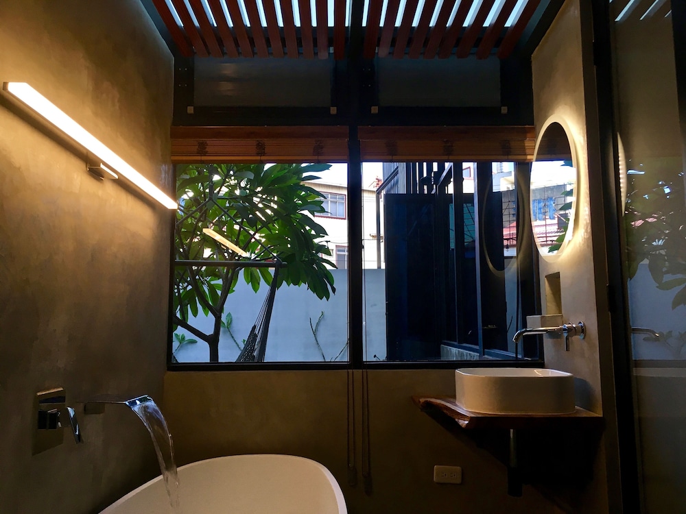 28 The Loft
