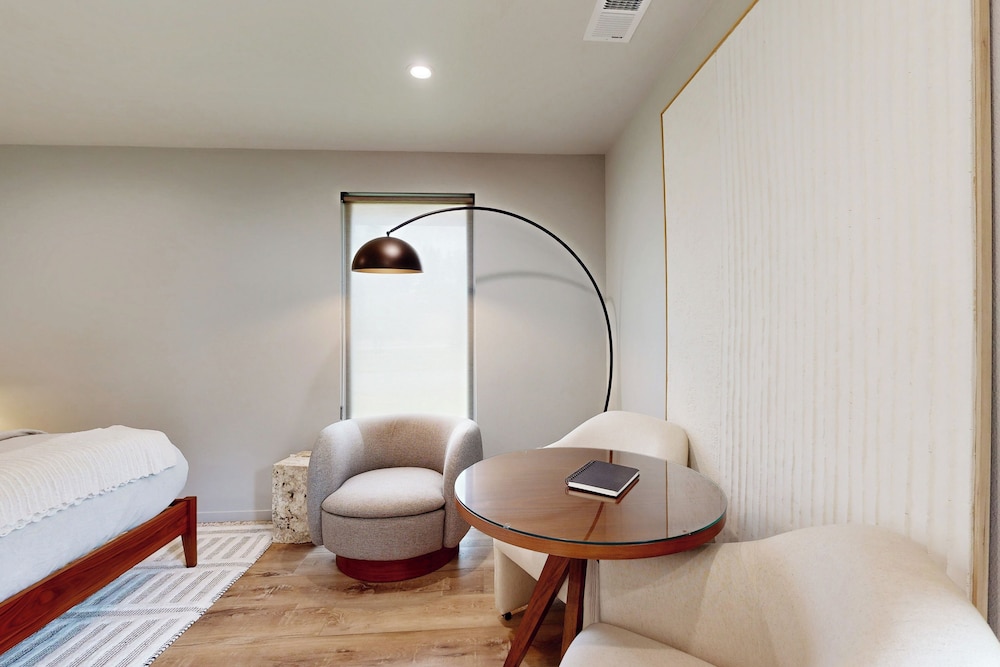 Home w/ Stunning River Views & Nearby Attractions