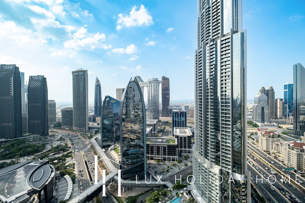 LUX | The EMAAR Fashion Avenue Studio