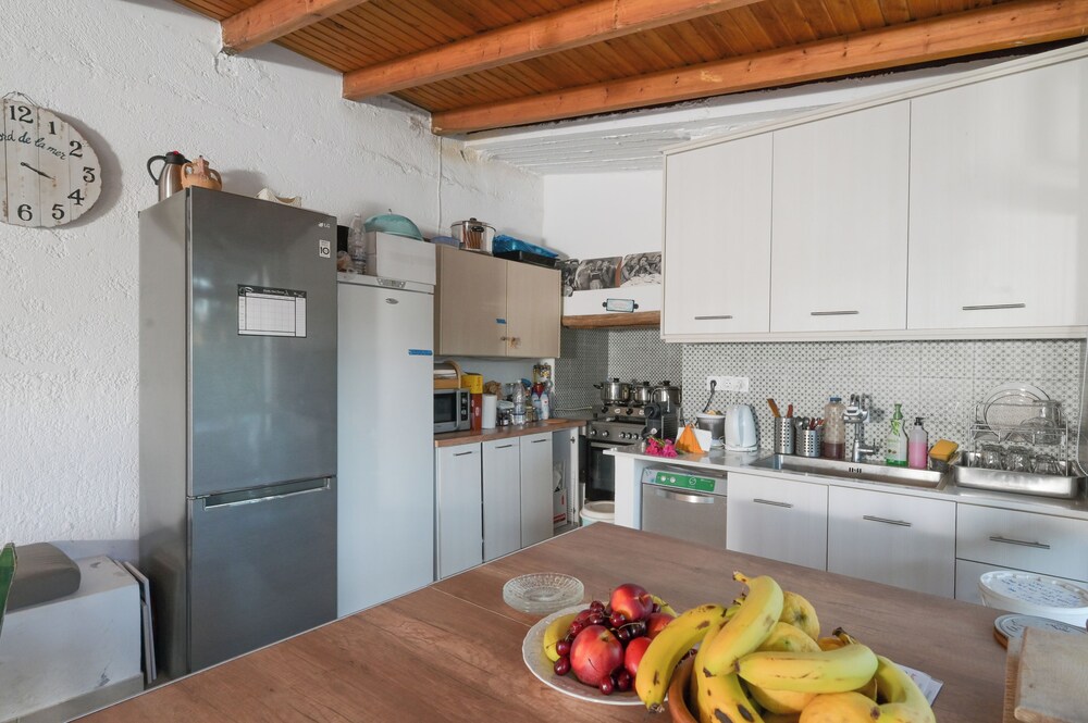 Antonis Apts - Physio Fitness Retreats