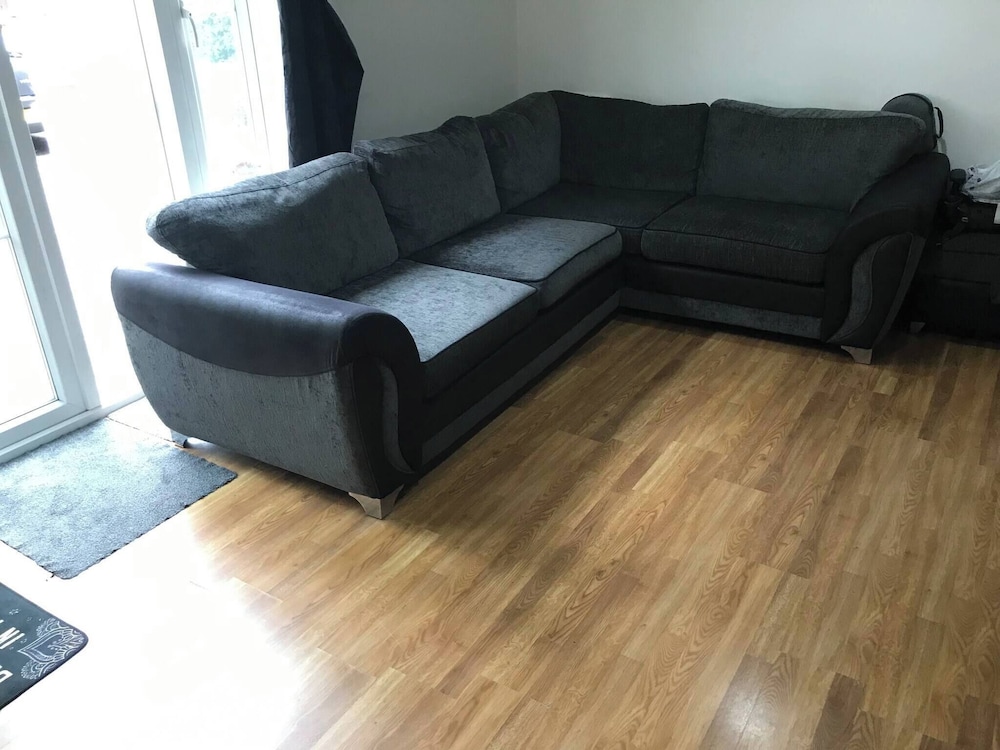 Ground Floor Flat Near Beach