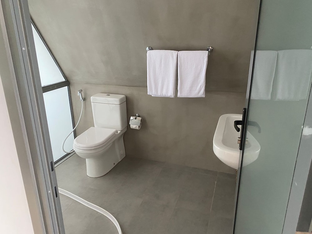 Rain Drops Wellness Villa Sinharaja