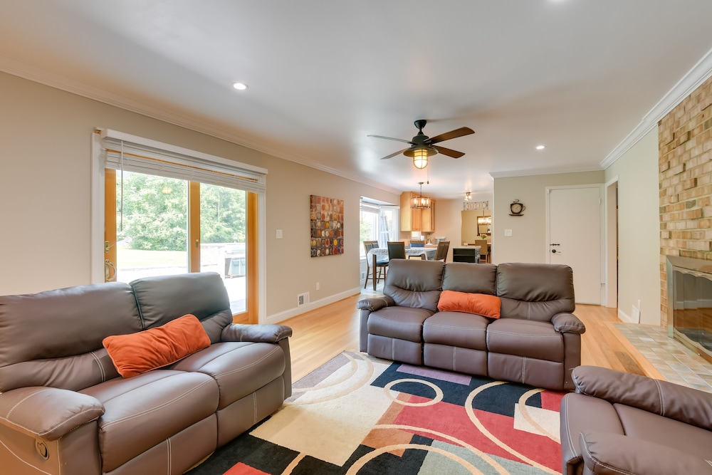 Rockville Home: Patio Oasis, Fireplace, Near DC! - Property Image 34