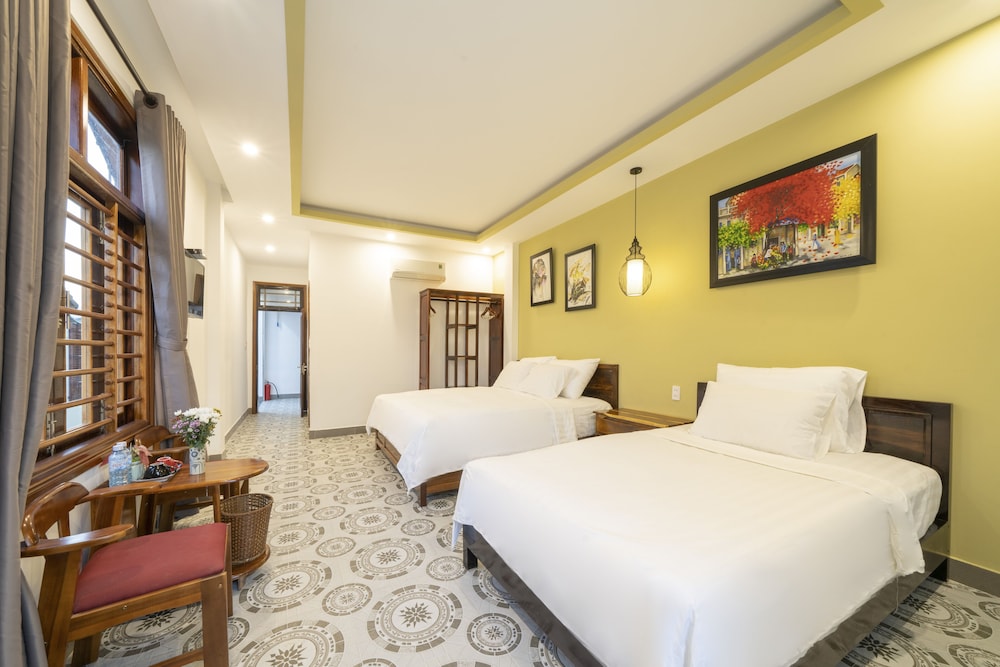 Blue Whale Homestay