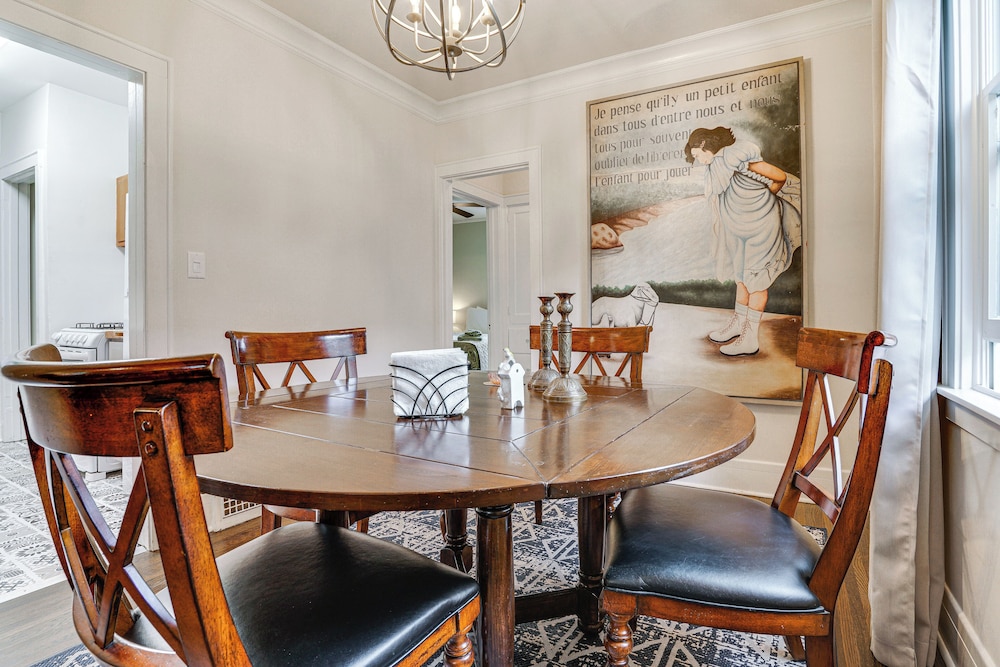 Minneapolis Vacation Rental ~ 5 Mi to Downtown!