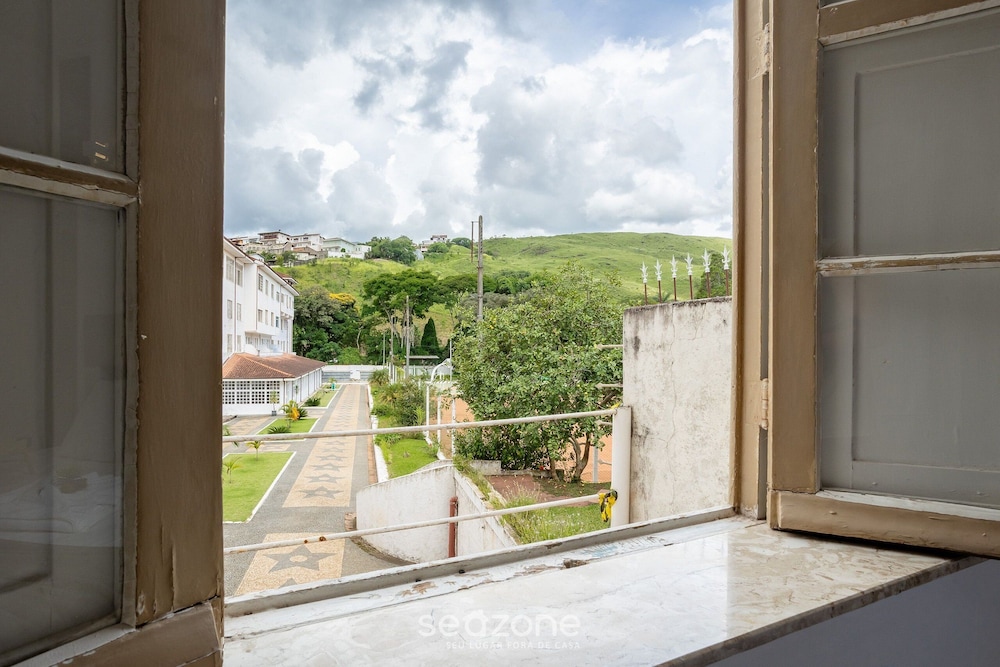 Beautiful Condominium With Leisure in Pocos de Caldas - QUI