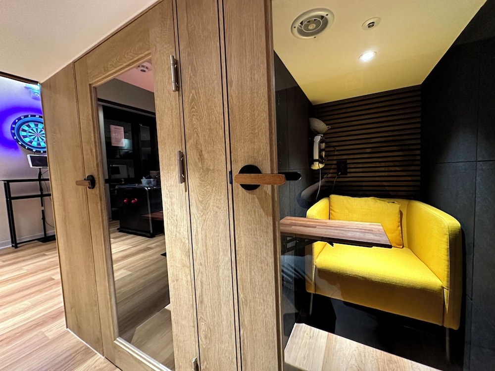Nomad Live Hostel