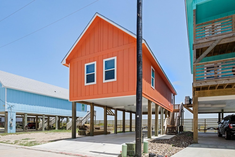 Orange Crush - On the bay With Water Views view 3