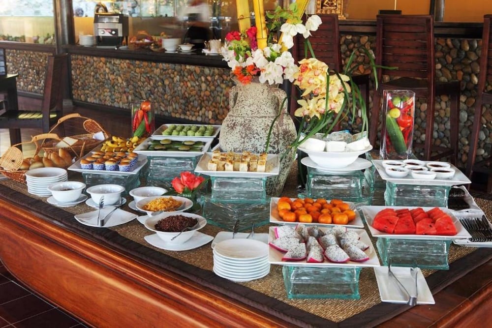 Poshanu Resort