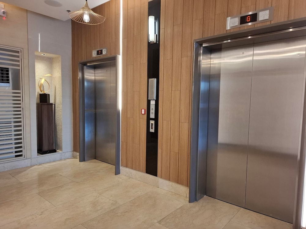 Shore 1 & 3 Residences MOA by darpm