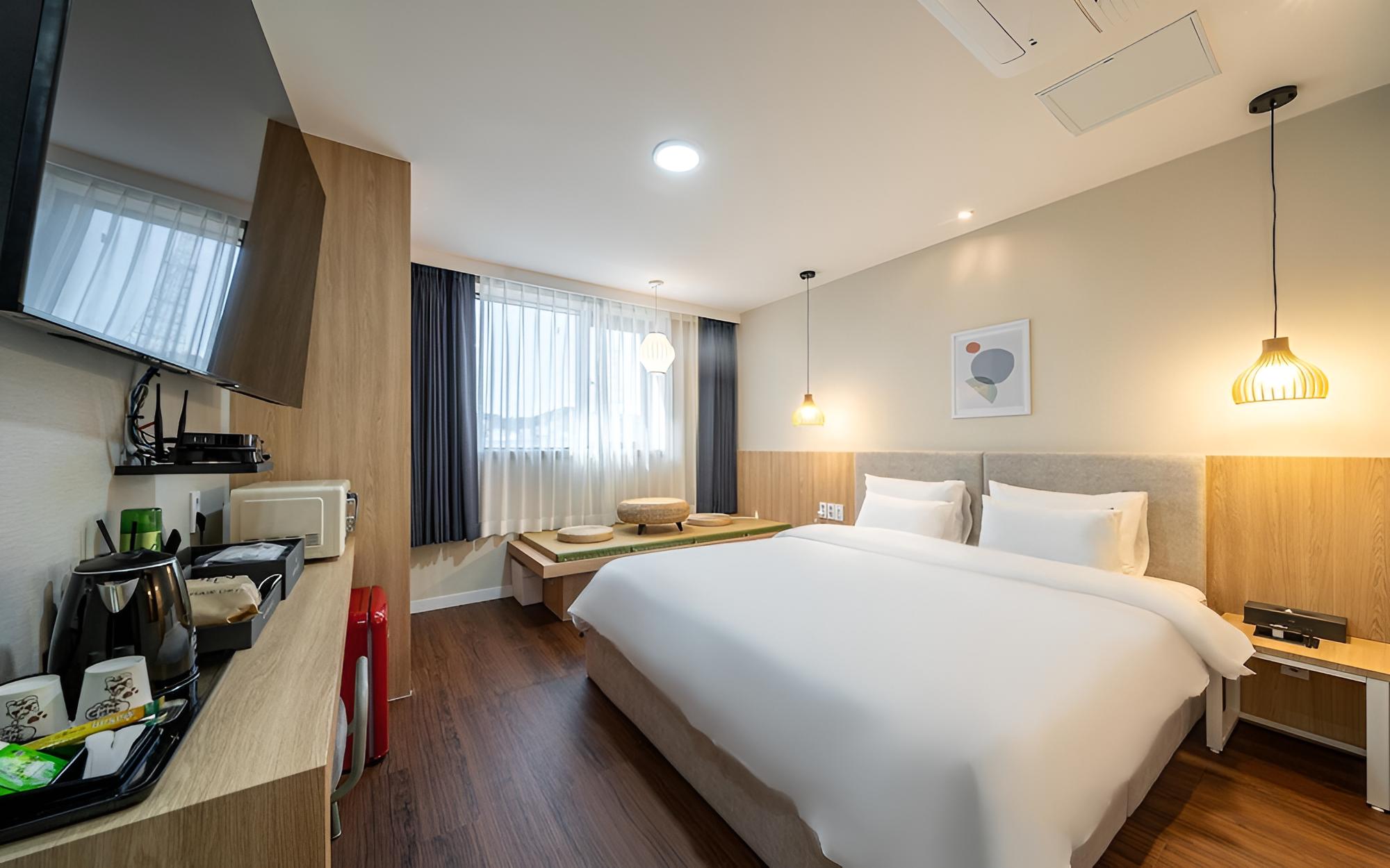 Tongyeong Hound Hotel Tongyeong Hangnam