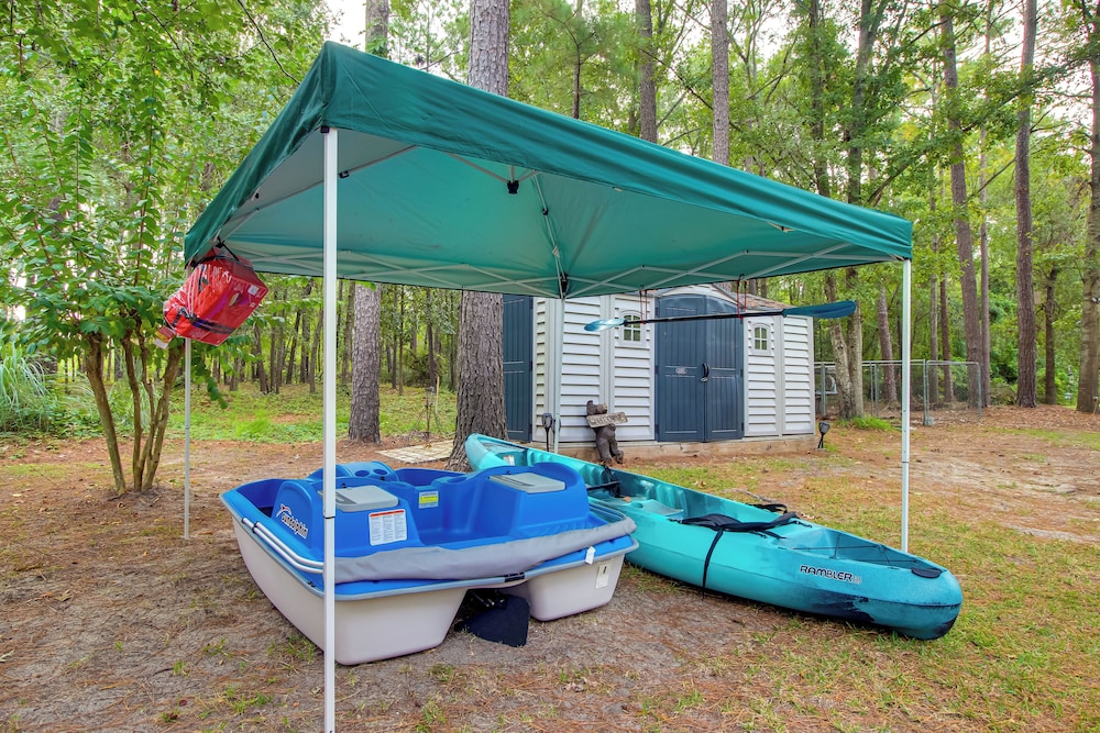 'georgia's Nature Retreat' on Old Mill Pond!