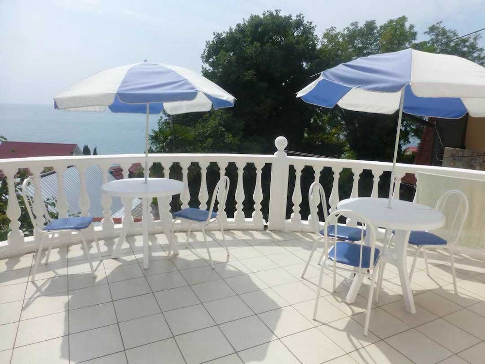 Guest House Feliks view 3