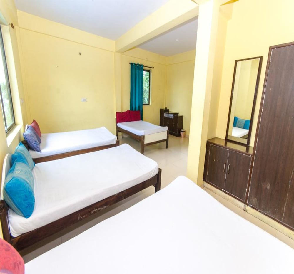 Green woods Resort