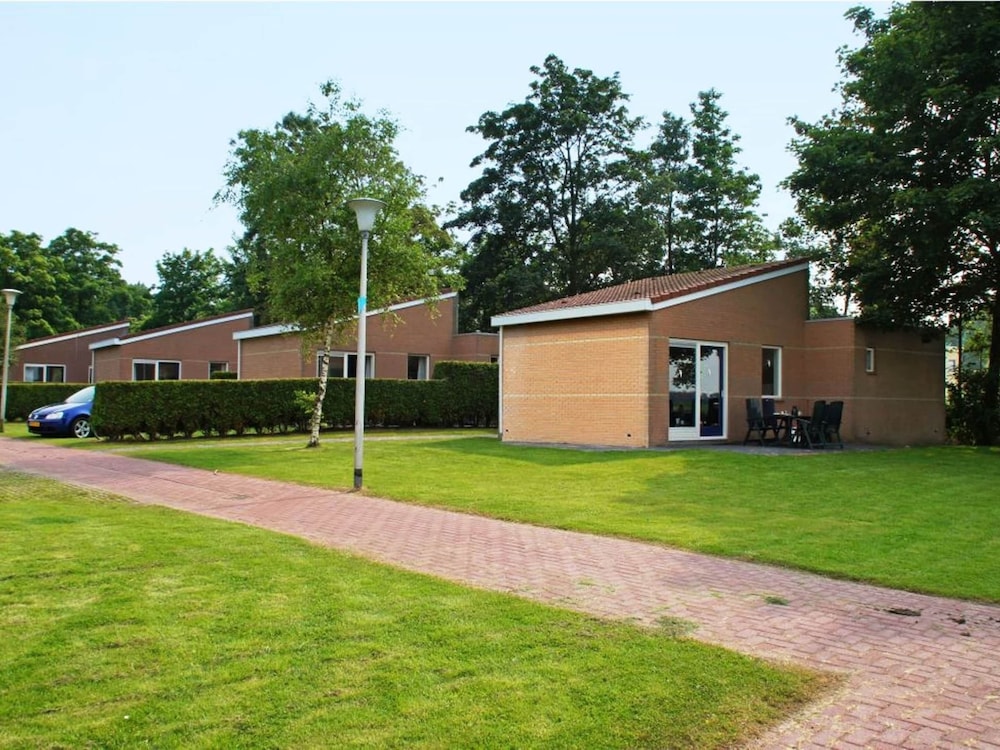 Detached Villa With Dishwasher, Leeuwarden at 21km view 4