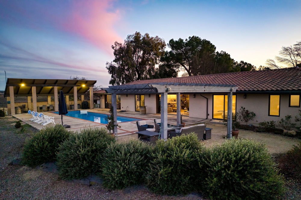 Private Pool Firepit Wine Room Near Top Paso Wineries Devi Ranch