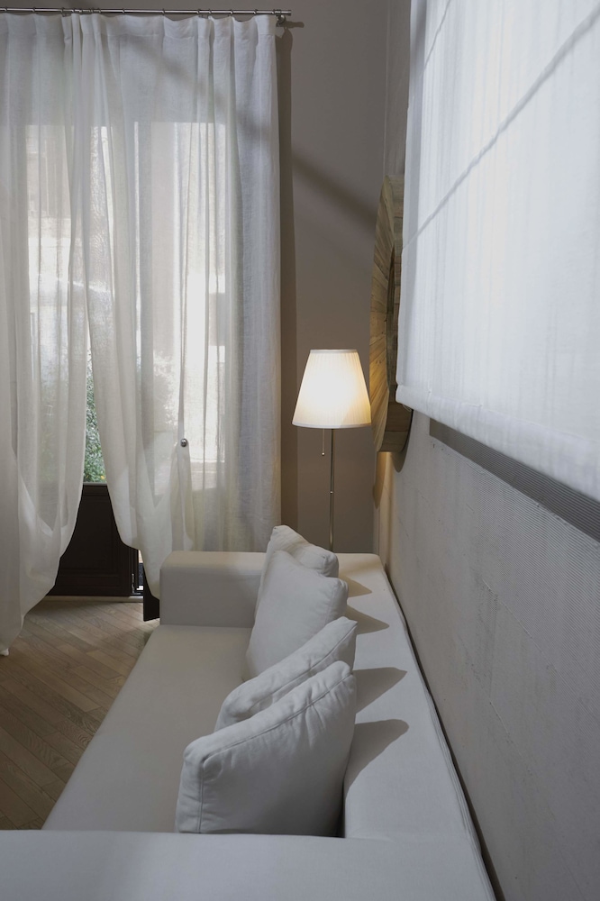 Ferrini Home - Via Monte Sant'Agata