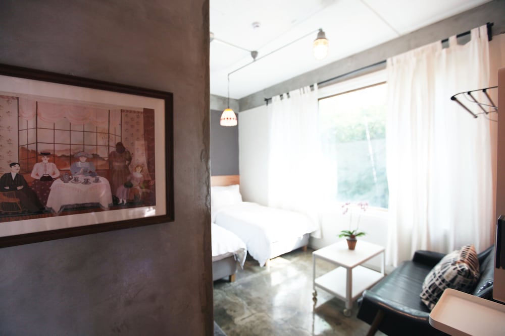 Hongdae Guesthouse Pajamaparty - Hostel