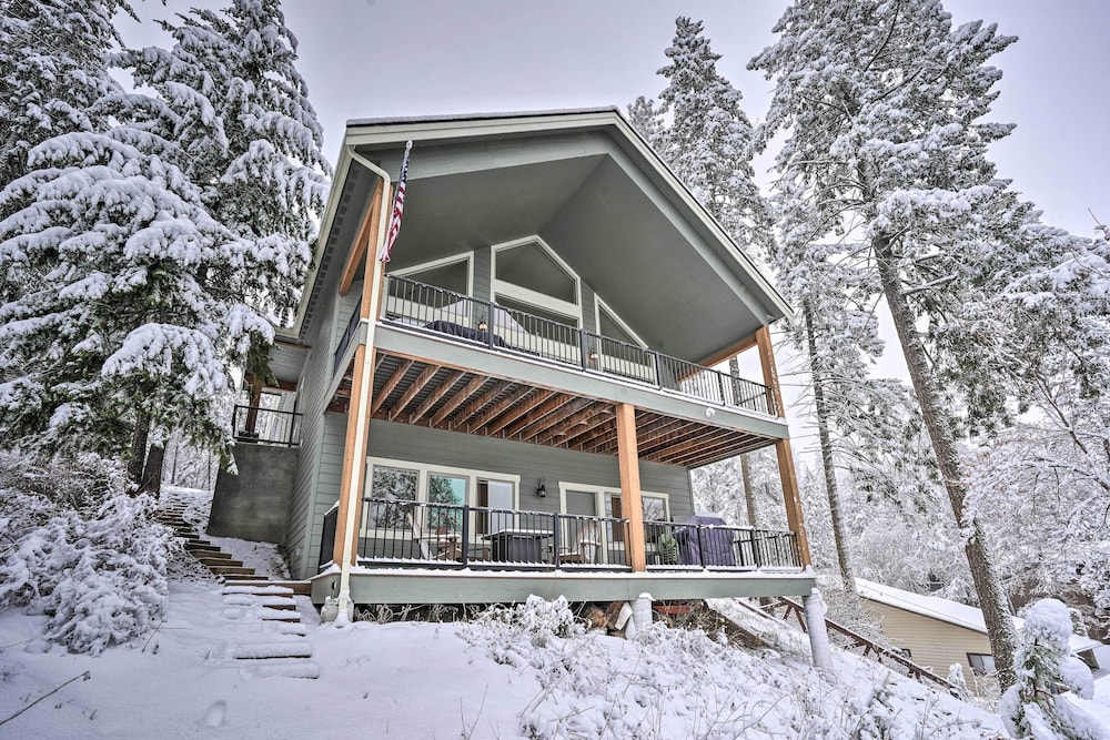 Loon Lake Waterfront Retreat: 2 Decks & Dock! view 2