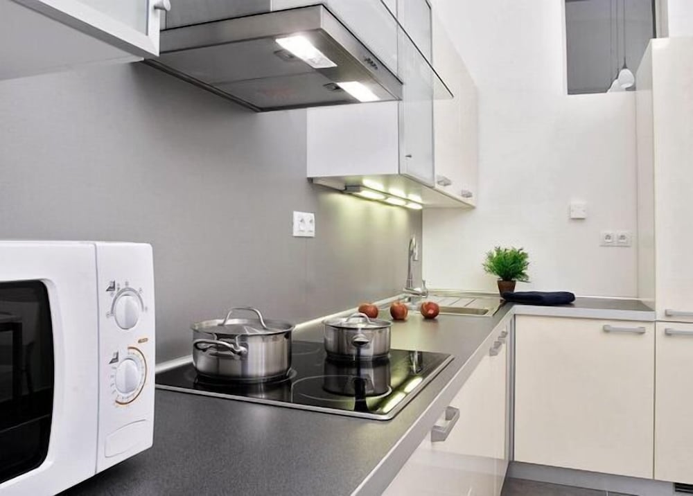 RiverView Palace Apartments