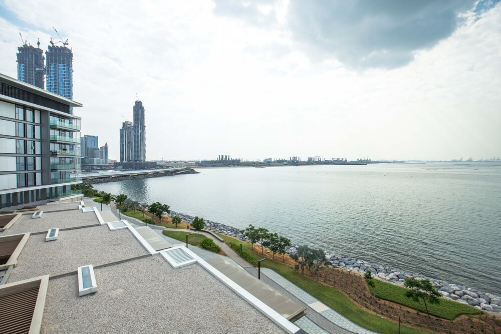 Edens Dubai - Bluewaters 