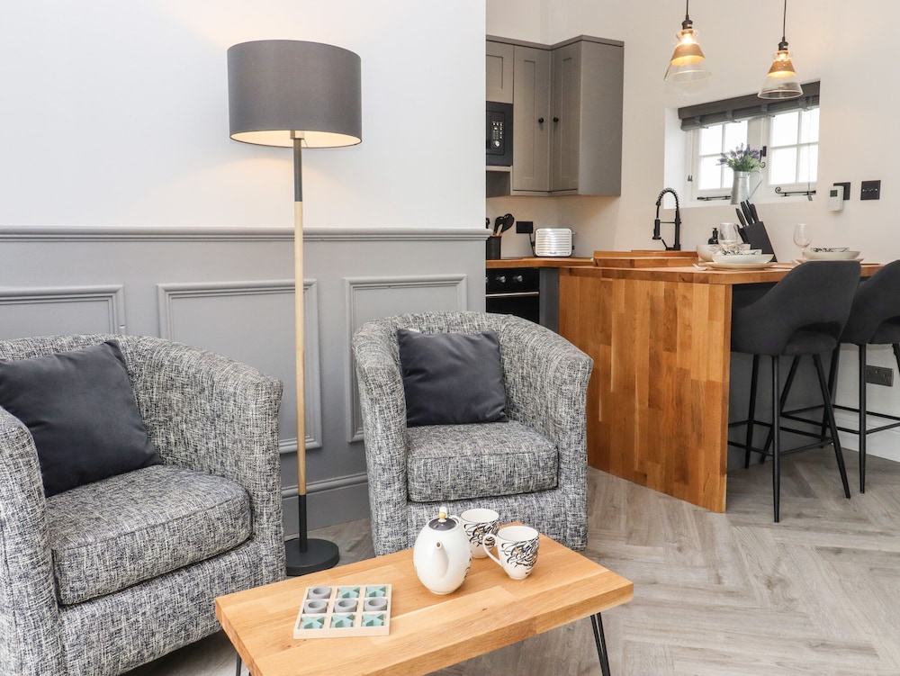 The Snug at Pickelden Farmhouse