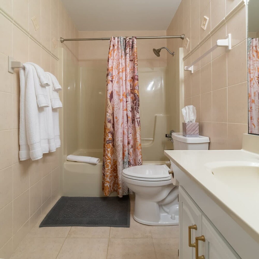 Shenandoah Retreat - Family Home