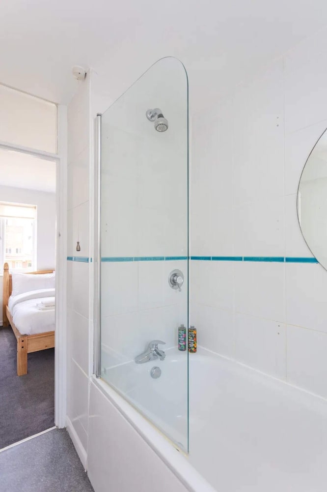 Cosy 1 Bedroom Apartment in Earlsfield, SW London