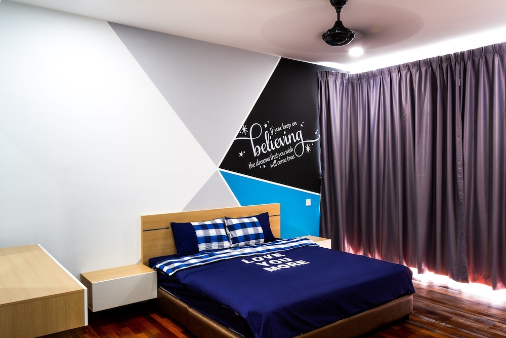 Southwest Designer's Suite by D Imperio Homestay