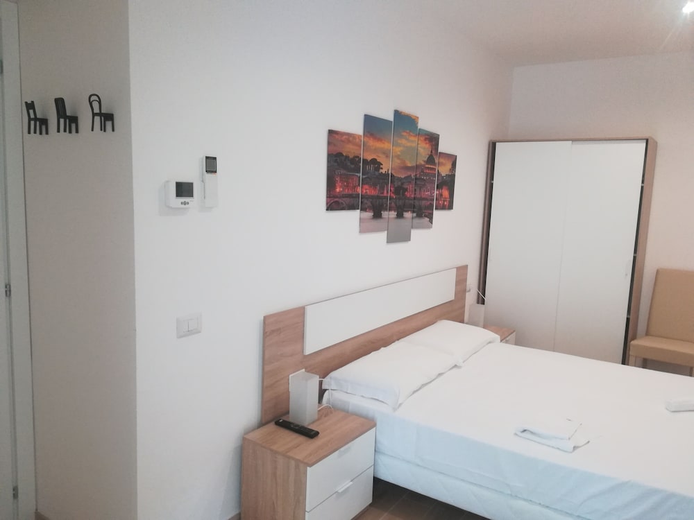 Pisky's Guest House