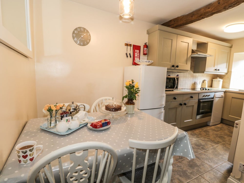 Penrith Vacations - Dairy Cottage - Property Image 10