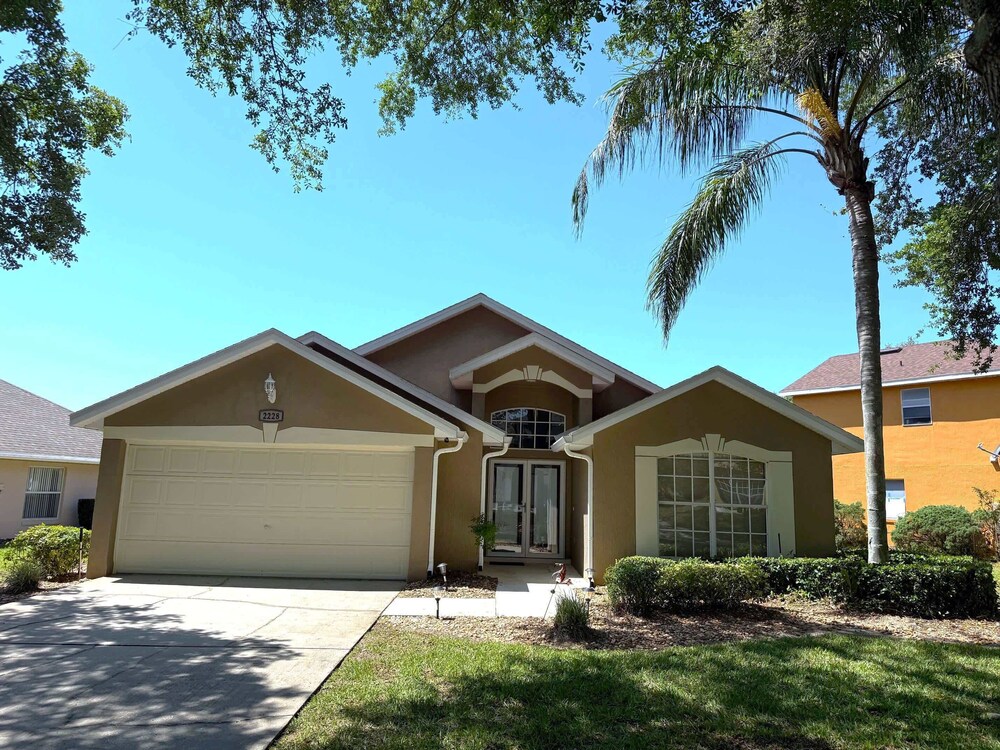 3-bedroom Southern Dunes Pool Home Villa
