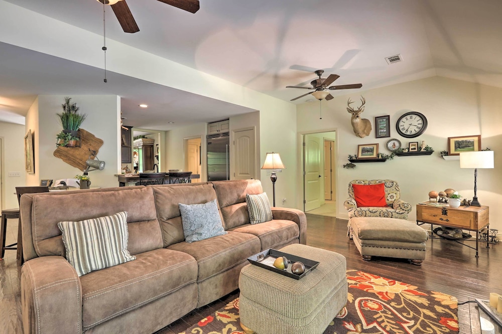 Idyllic Eatonton House w/ Patio  Lake Access!! - Property Image 2