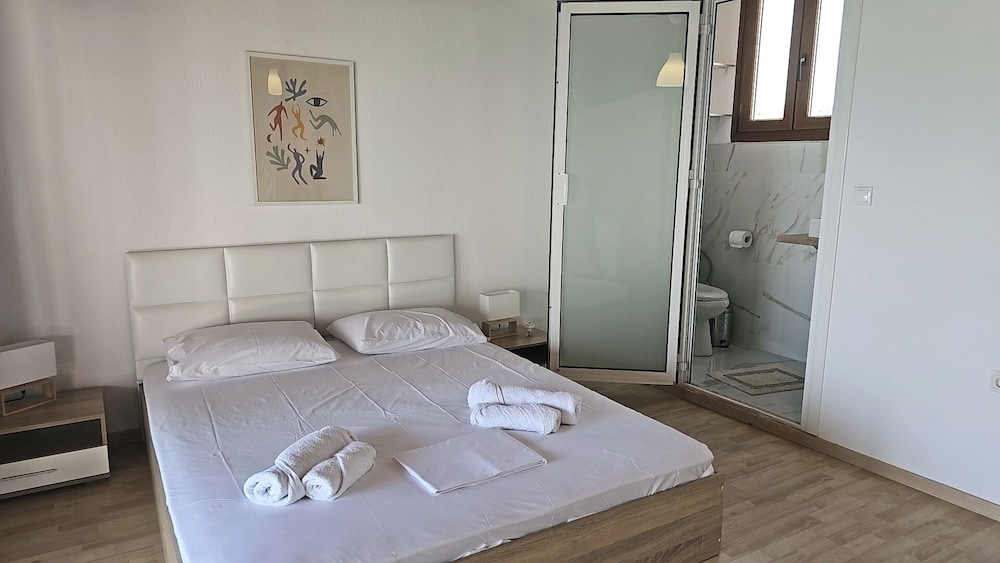 Villa Mare Azul - Luxury Beachfront Retreat in Hanioti, Halkidiki, Greece view 4
