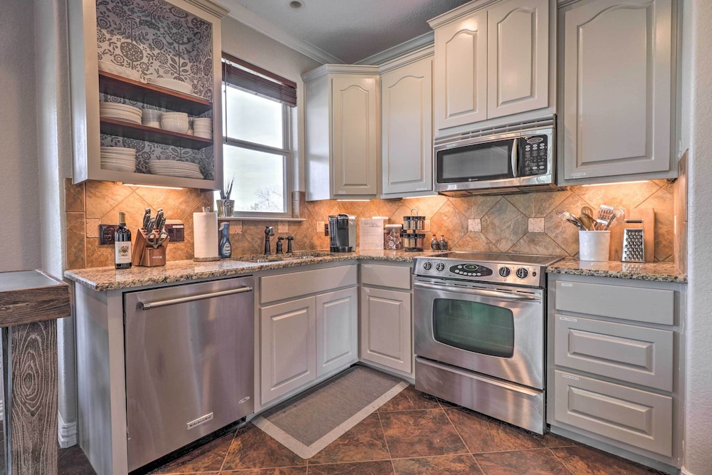 Marble Falls Vacations - Lake LBJ Waterfront Vacation Rental! - Property Image 33