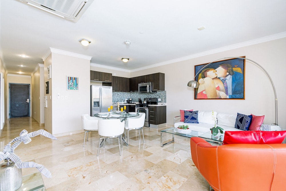 Palm Aruba Condos