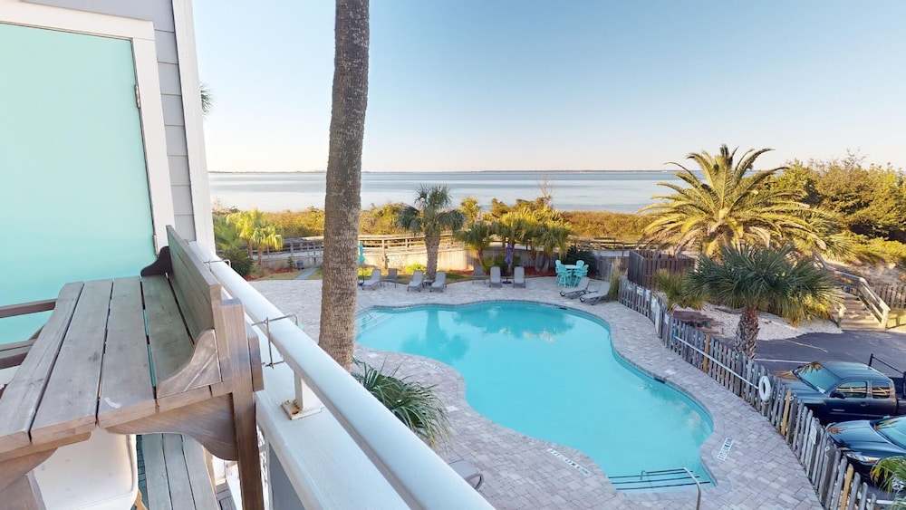 Bay View Villas 2 by Tybee Vacation Rentals