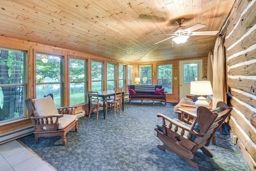 Authentic Log Cabin w/ Private Pond in Glidden