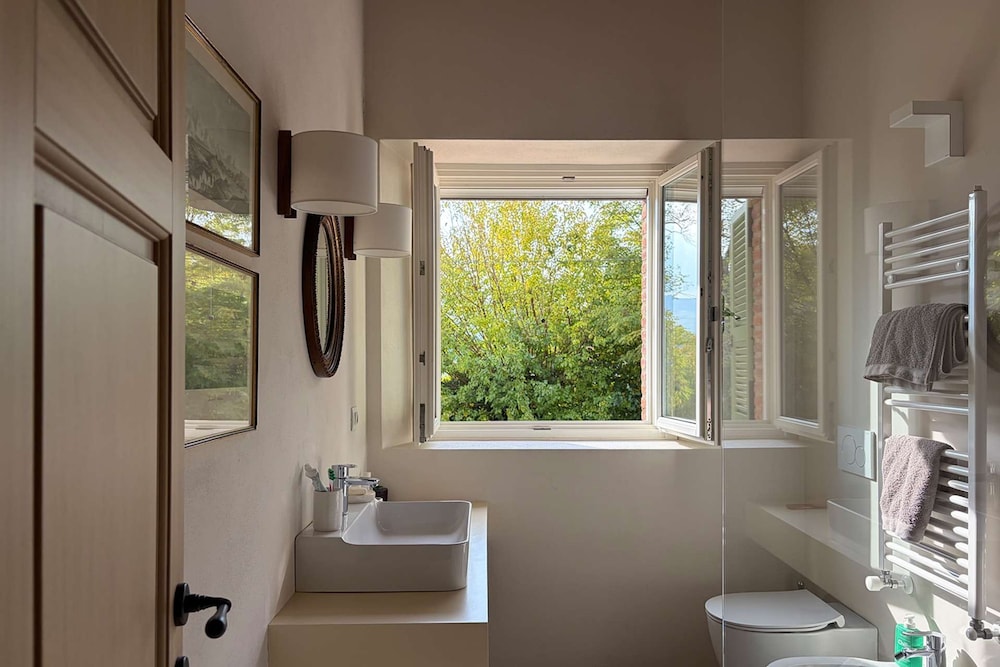 Villa Poggio Castellaro by Boutique in the Heart of Italy s Food Valley Emilia-romagna
