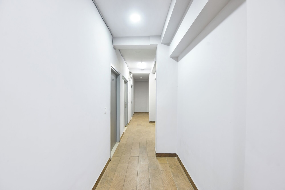 Fabhotel Dream Palace Ip Extension