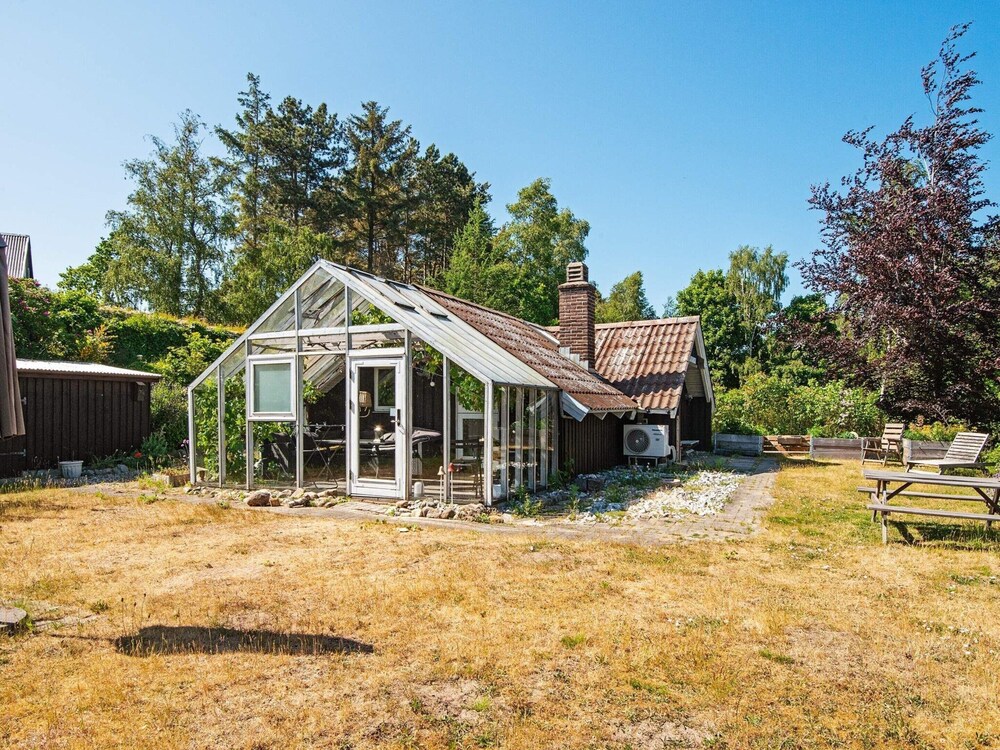 6 Person Holiday Home in Ebeltoft