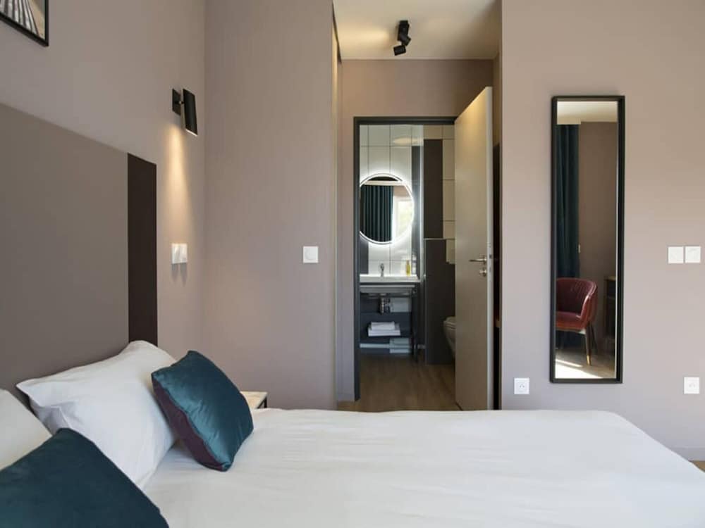 Studio With Thermal Baths in Chatel-guyon